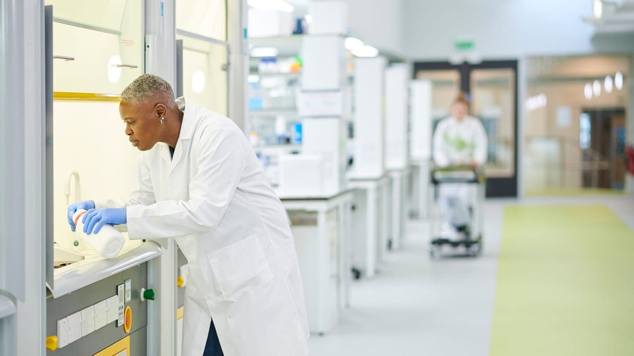 Fume Hood Selection Guide LabTech